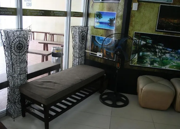 Sampaguita Plaza Garcia Hotel 3*