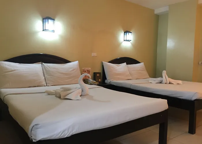 Sampaguita Plaza Garcia 3* Adlawon