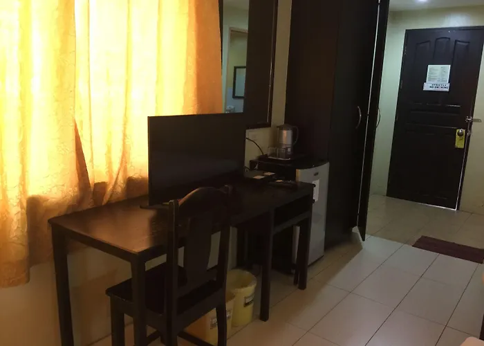 Hotel Sampaguita Plaza Garcia 3*
