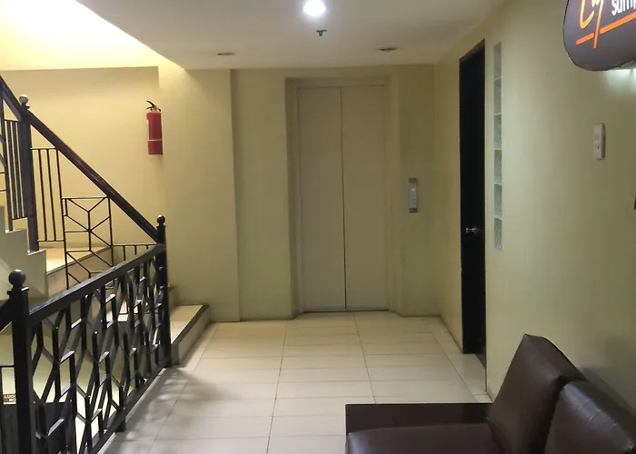 Sampaguita Plaza Garcia ホテル Adlawon