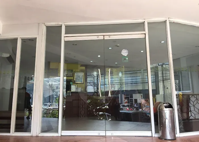 Sampaguita Plaza Garcia
