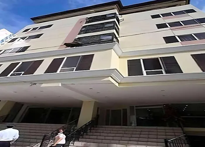 Sampaguita Plaza Garcia Hotel
