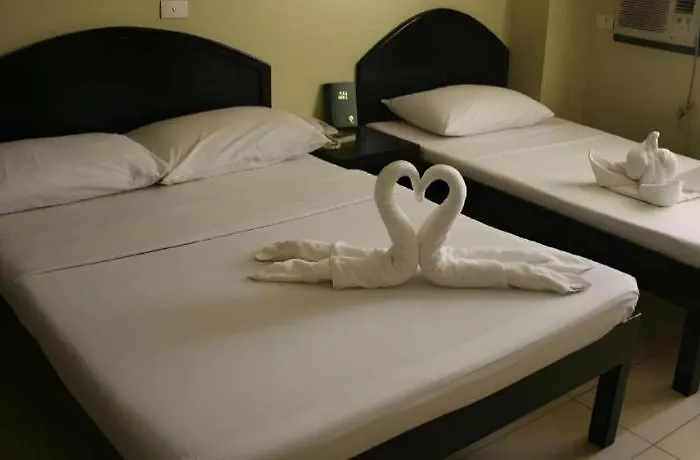 Sampaguita Plaza Garcia Hotel 3*