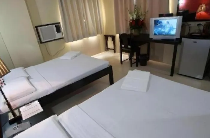 Sampaguita Plaza Garcia 3* Adlawon