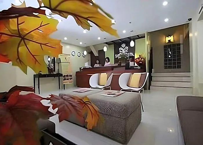 호텔 Sampaguita Plaza Garcia 3*