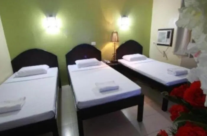 Sampaguita Plaza Garcia Hotel Adlawon