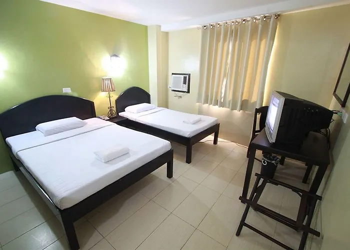 ホテル Sampaguita Plaza Garcia 3*