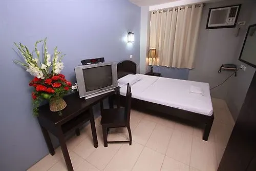 ホテル Sampaguita Plaza Garcia 3*